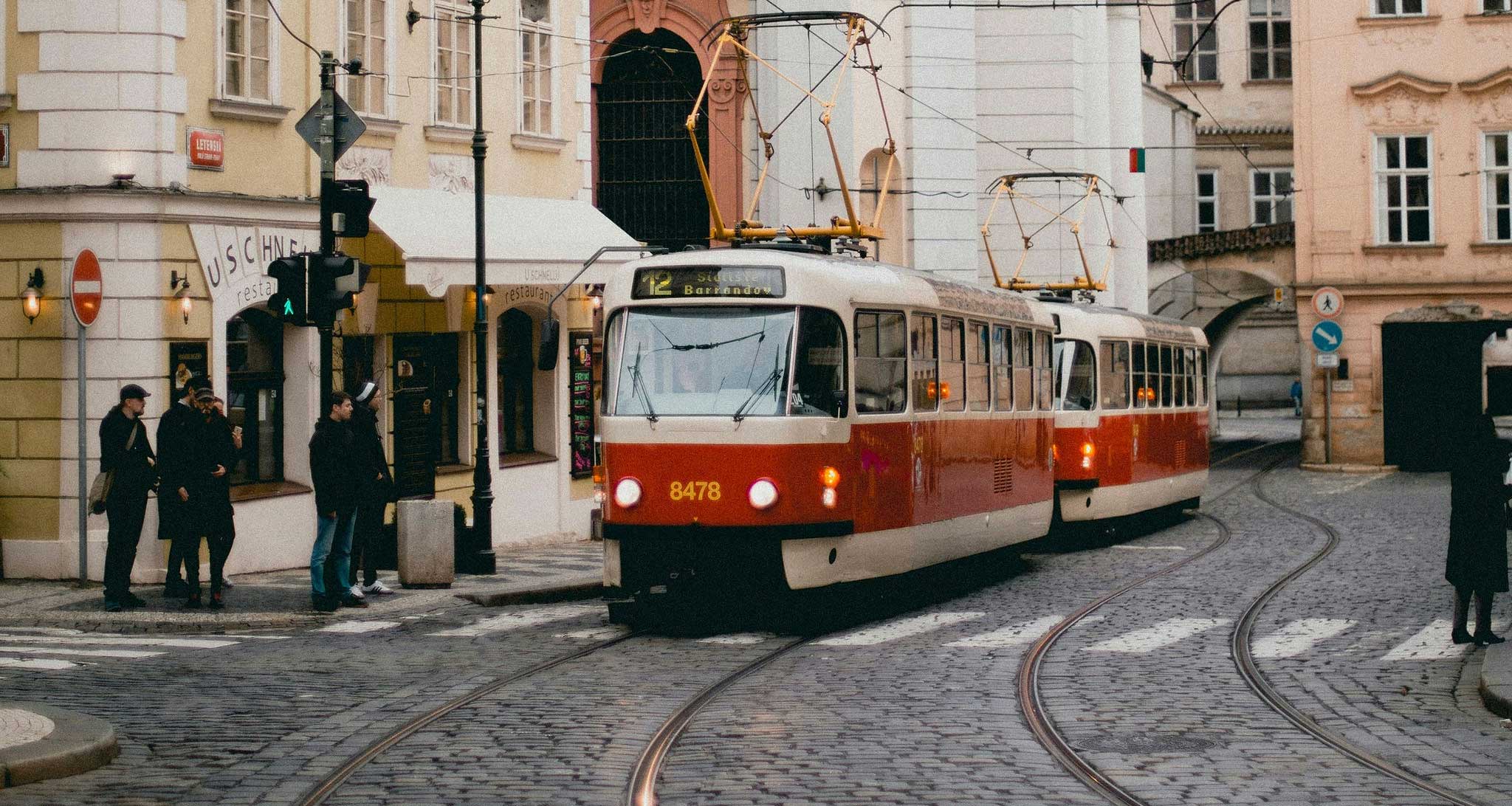 Roll-ability of Prague Sidewalks & Streets