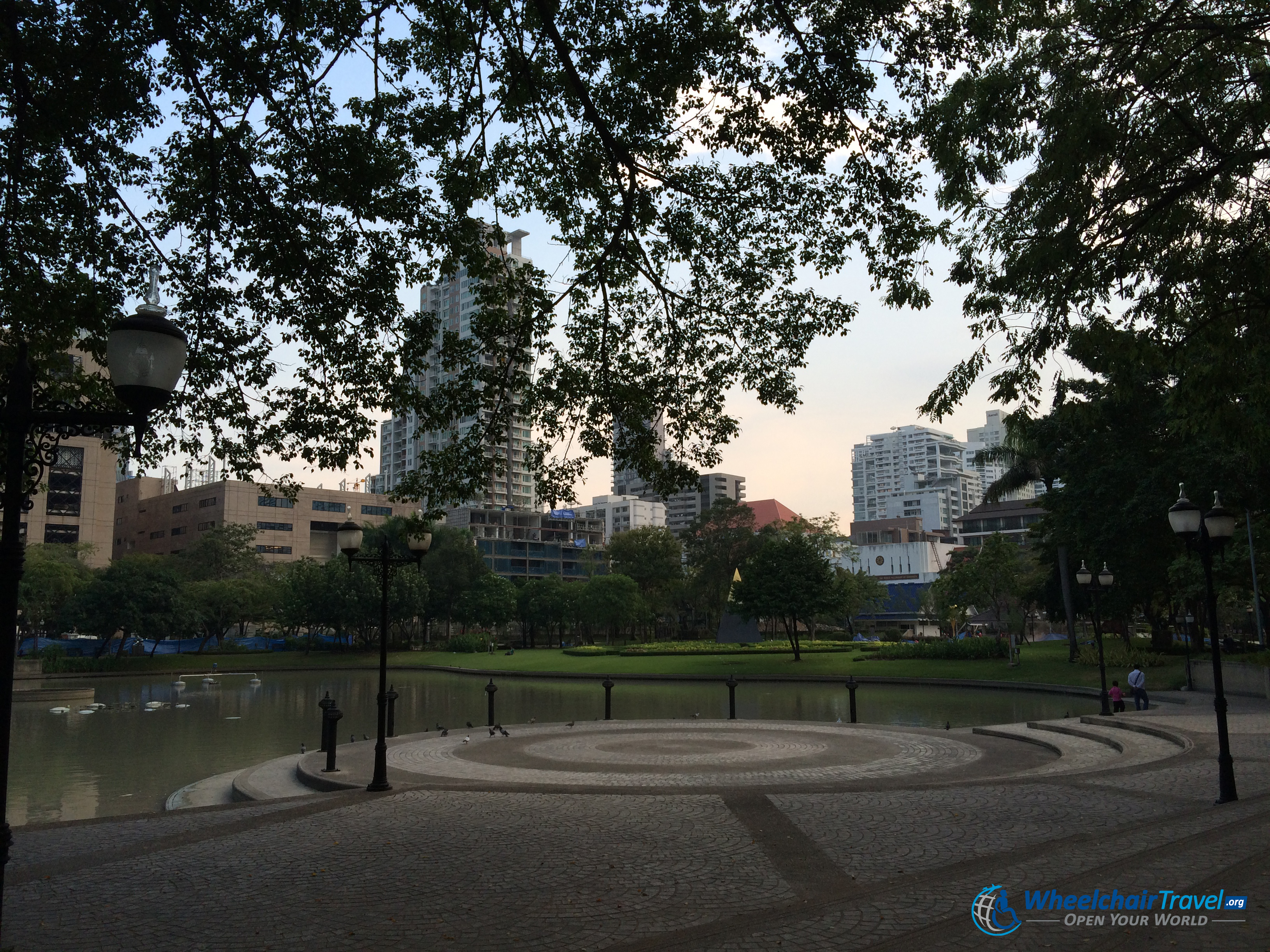 Benchasiri Park, Bangkok