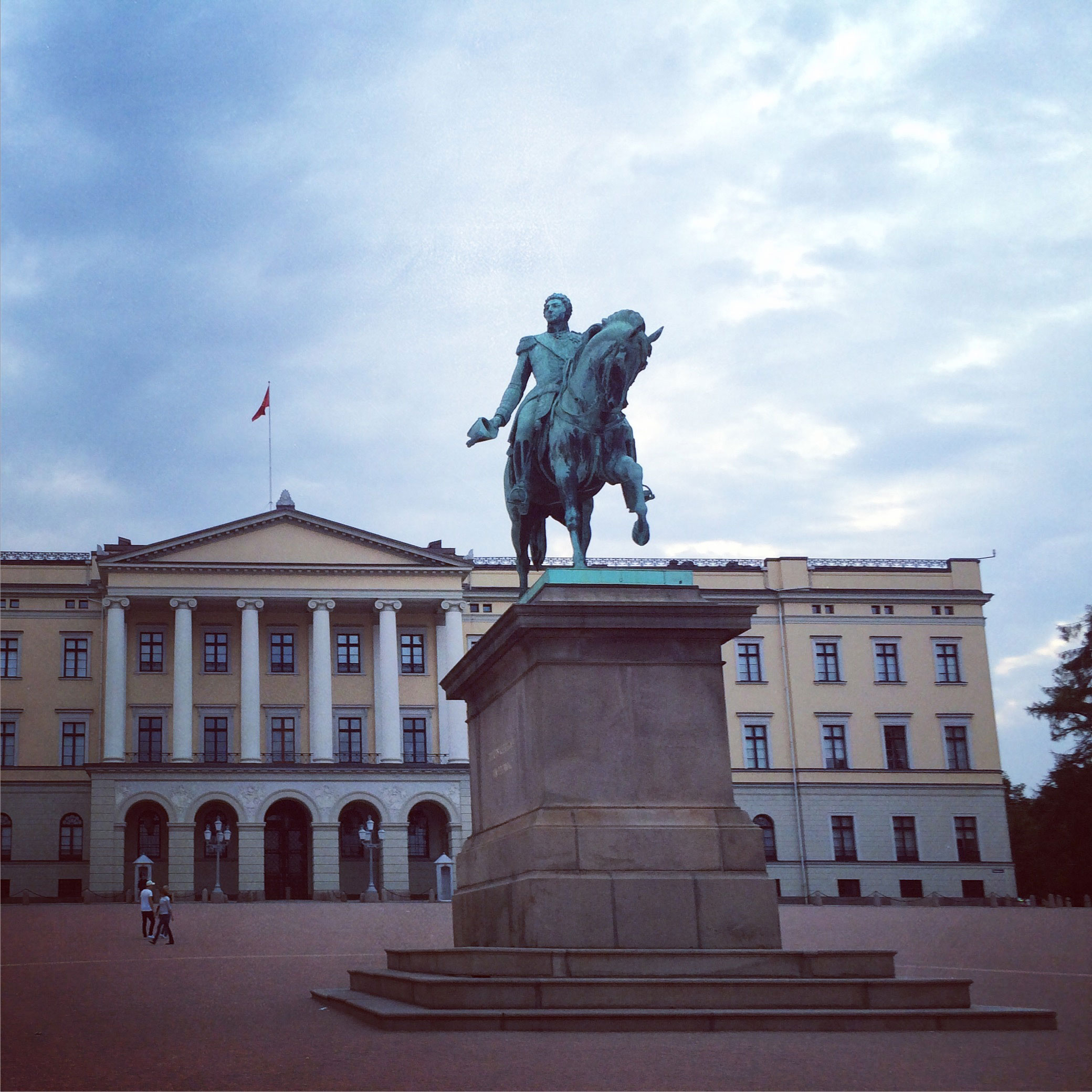 The Royal Palace in Oslo, Norway.Photo by John Morris/WheelchairTravel.org.