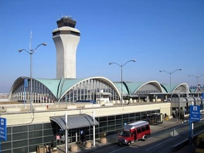 PHOTO: Lambert-St. Louis International Airport