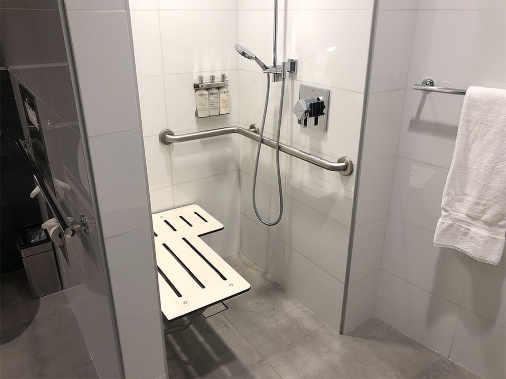 Transfer shower at American Airlines Admirals Club, Miami.