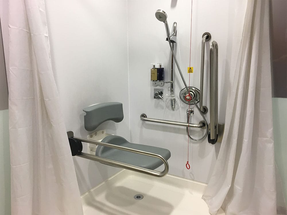 Roll-in shower at British Airways Galleries Lounge, London.