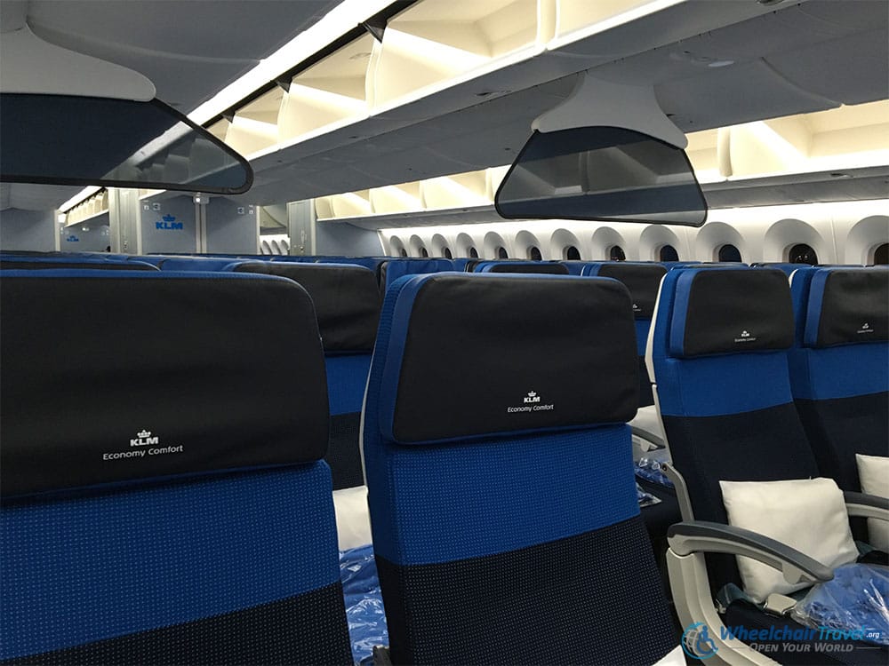 KLM 787 Economy Class Cabin