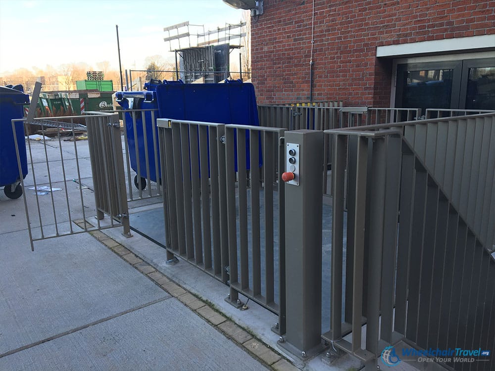 ClinkNOORD Amsterdam Rear Wheelchair Access Lift