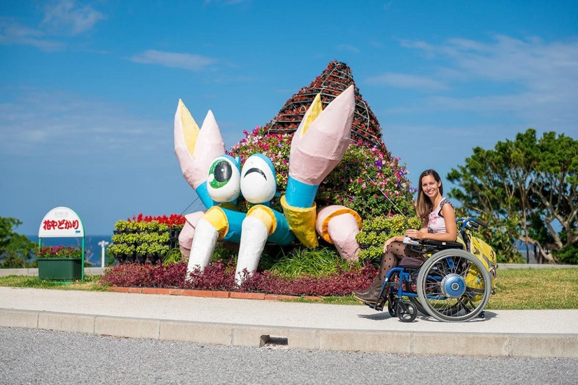 Melanie of the wheelchair travel blog Little Miss Turtle.