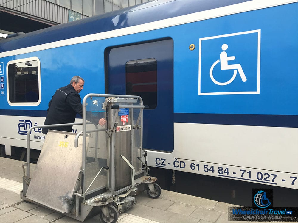 ALEX Train Wheelchair Lift Access Boarding Door