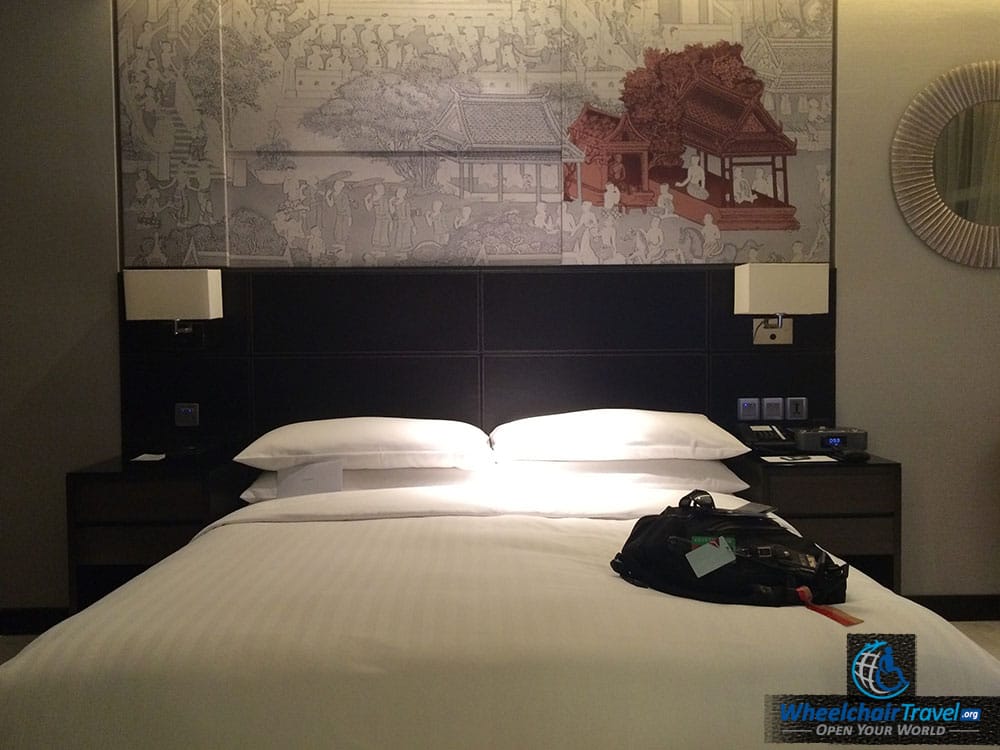 Bangkok Marriott Hotel Sukhumvit 57 King Size Bed