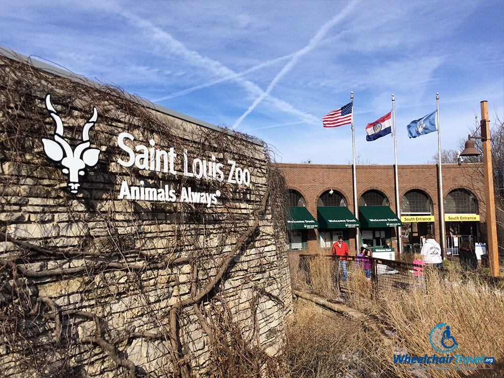 PHOTO: Main entrance to the St. Louis Zoo.