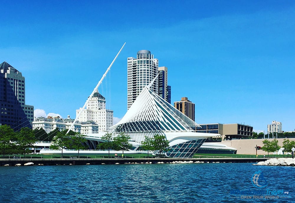 PHOTO: Wings of the Milwaukee Art Museum in the process of opening.