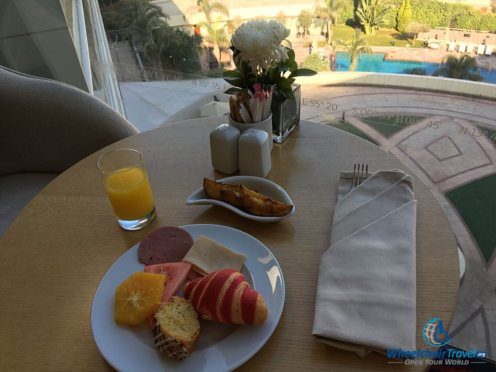 Breakfast at the Le Méridien Cairo Airport Club Lounge