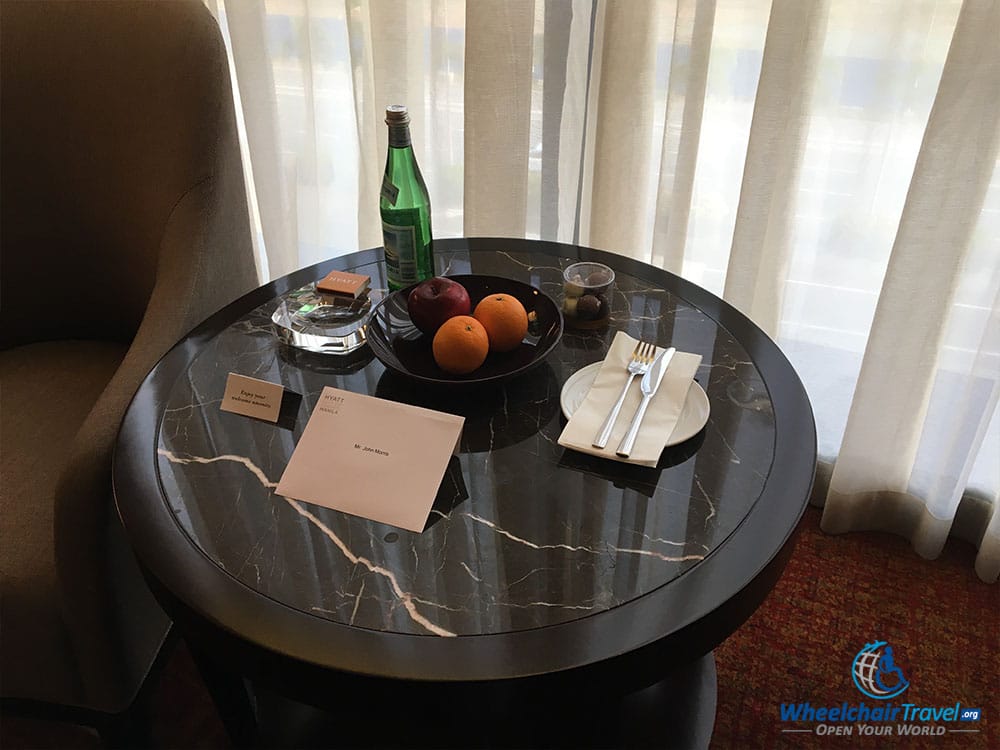 Welcome amenity consisting of fruit and chocolates.