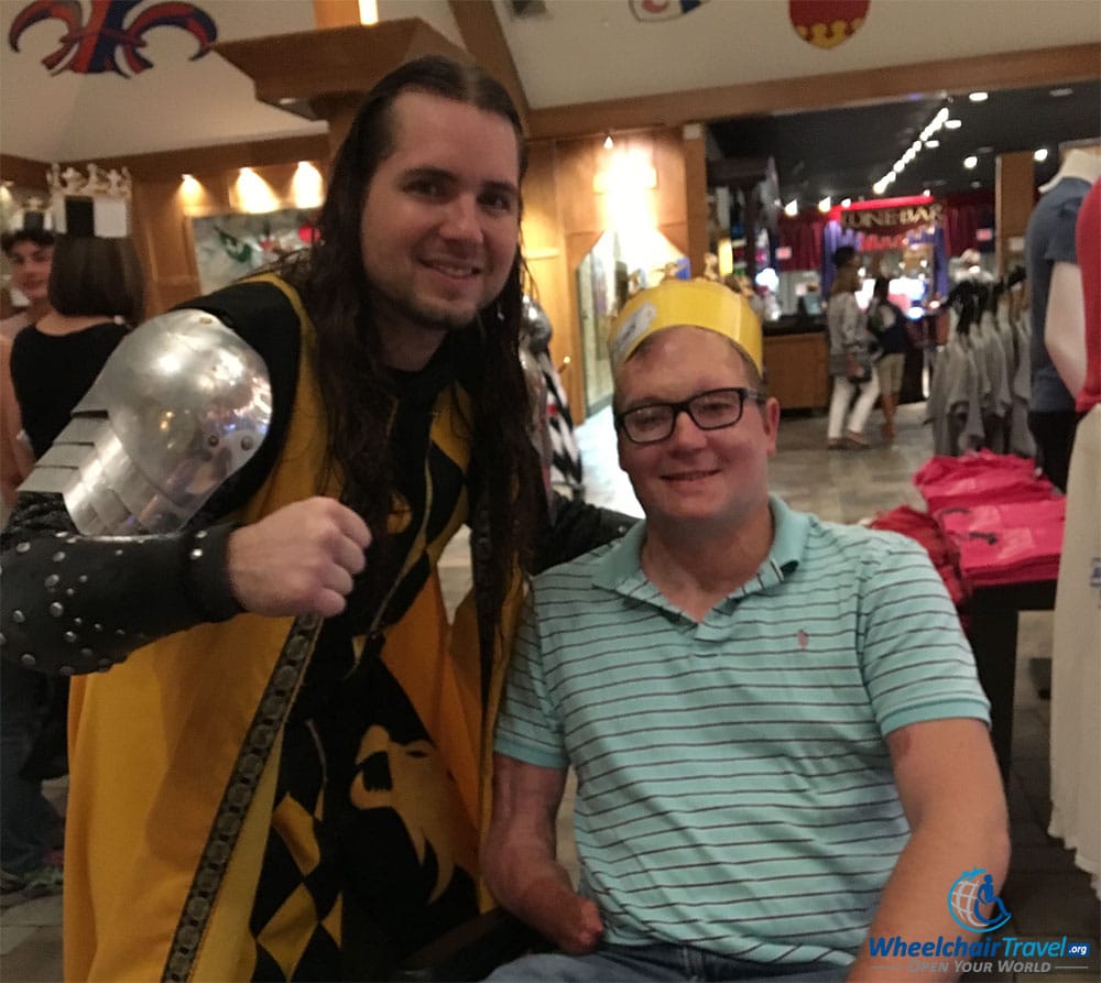 Meeting the victorious Yellow & Black Knight!