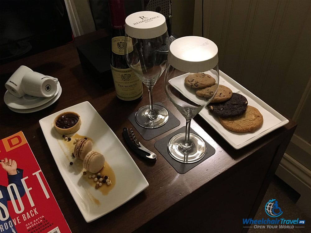 Platinum member welcome amenity at St. Pancras Renaissance Hotel London.