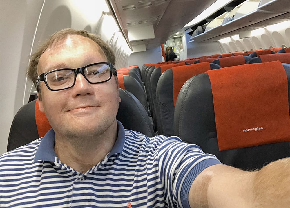 Taking a selfie on a Norwegian Air Boeing 737 MAX 8.