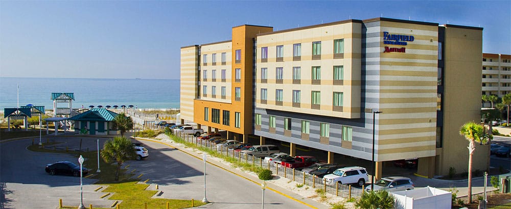 Fairfield Inn & Suites Fort Walton Beach hotel exterior.