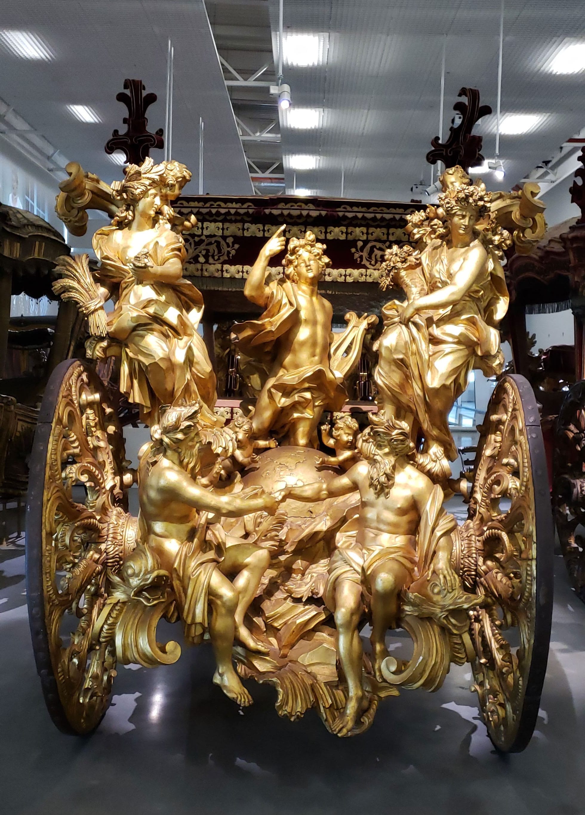 Gilded, ornate coach at the Coaches Museum.