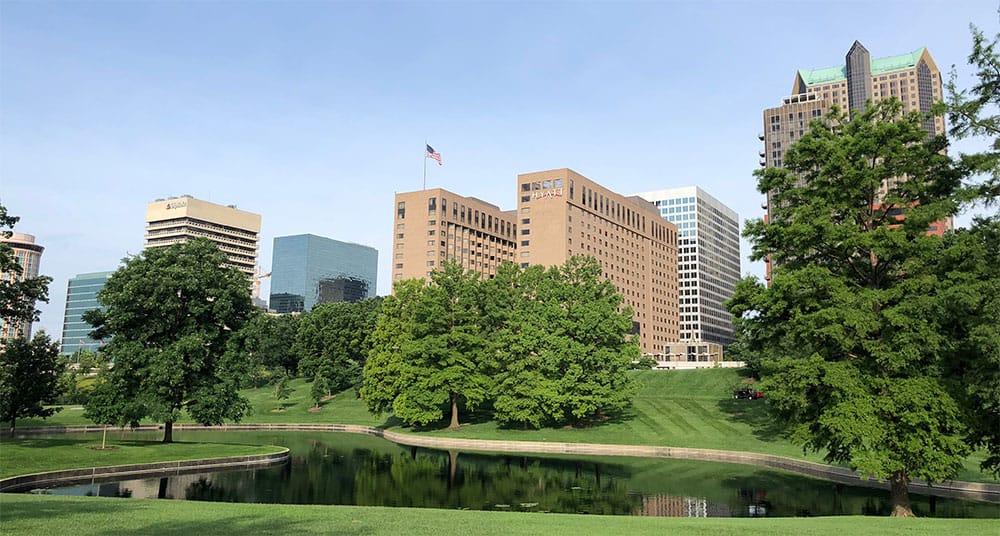 Exterior of the Hyatt Regency, as seen from the St. Louis Arch grounds.