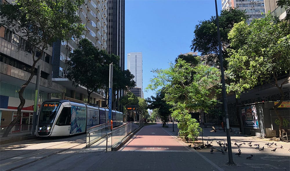 Bike lane alongside VLT track in central Rio.