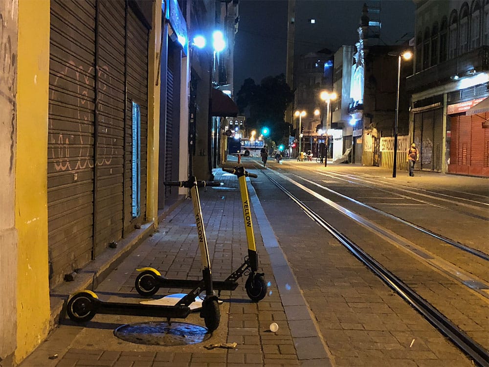 Scooters blocking sidewalk in Rio de Janeiro.