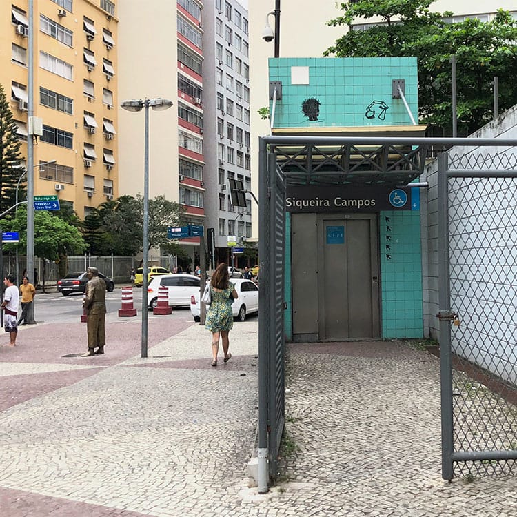 Elevator access to Siqueira Campos Station.