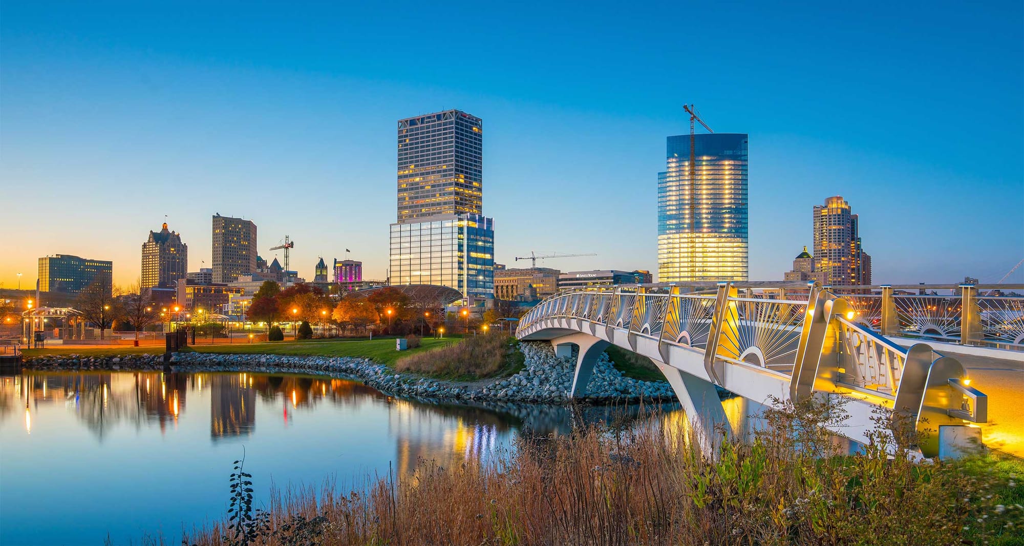 Milwaukee, Wisconsin skyline.