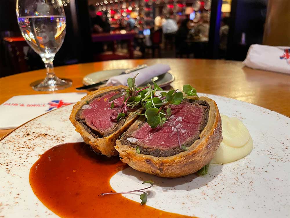 Beef Wellington and mashed potatoes.