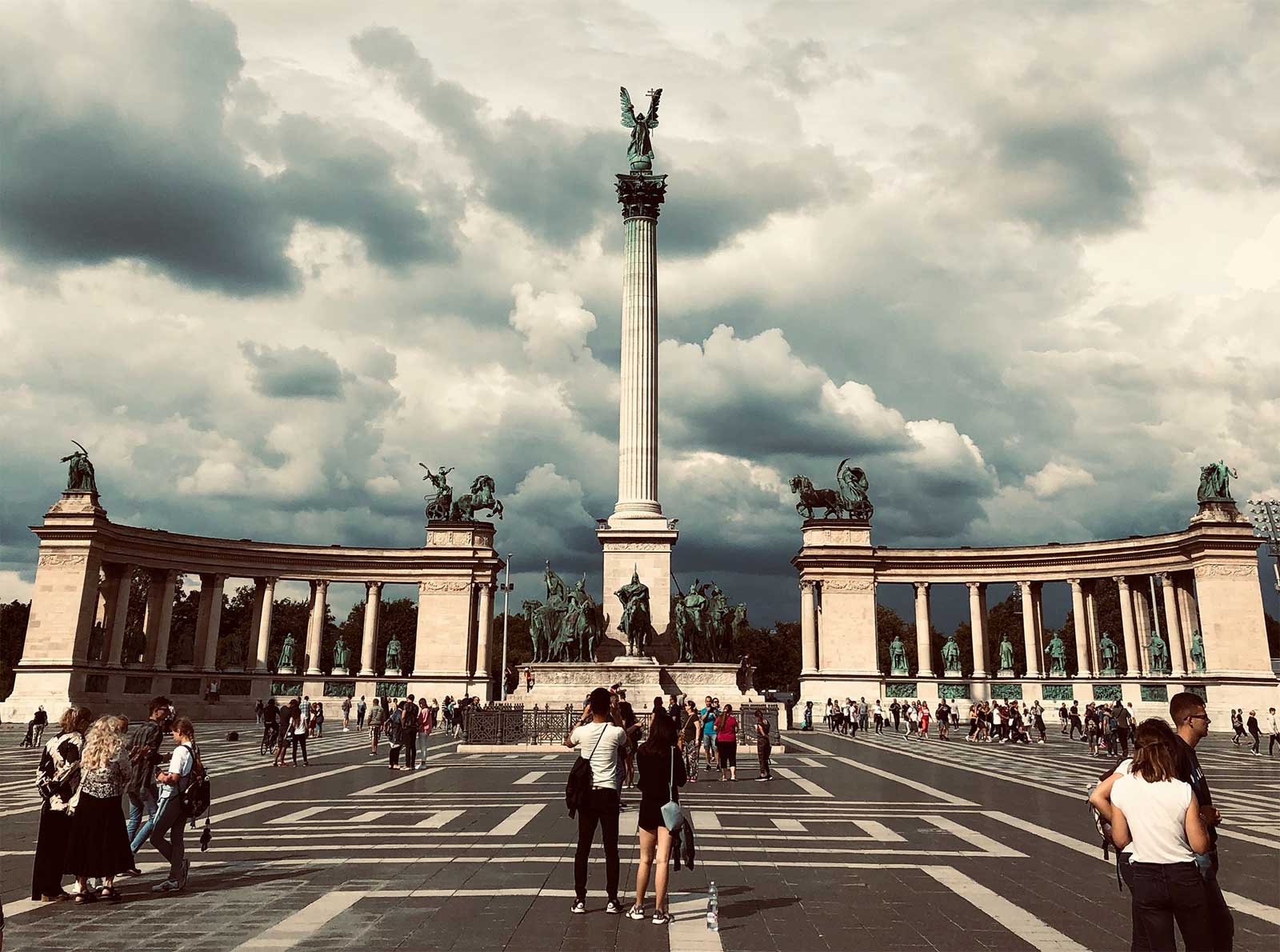 Victory column in large square.